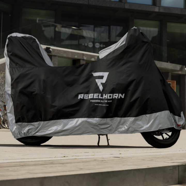 POKROWIEC NA MOTOCYKL REBELHORN COVER 2 Z MIEJSCEM NA KUFER BLACK SILVER