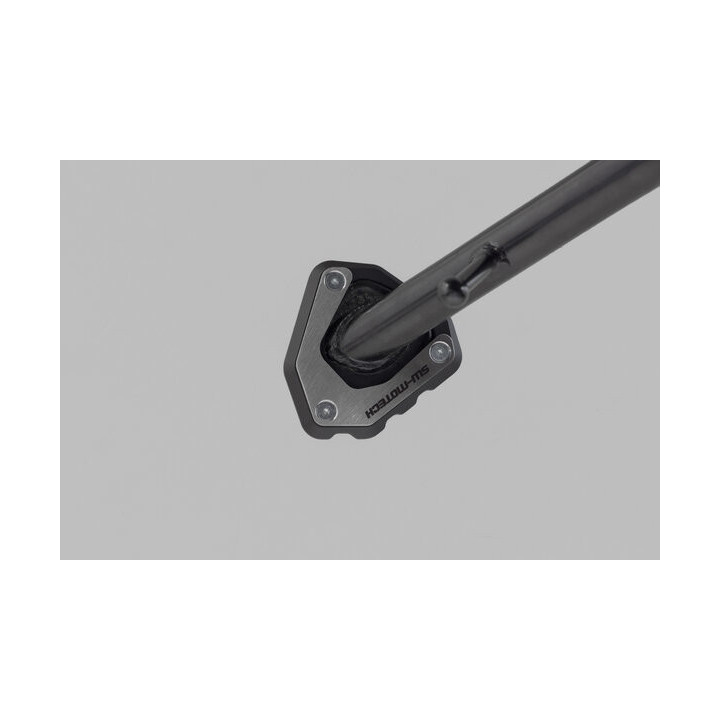 NAKŁADKA NÓŻKI BOCZNEJ SW-MOTECH. HONDA CB750 / XL750 (22-) BLACK/SILVER