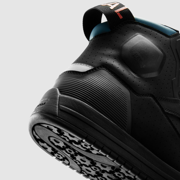 BUTY MOTOCYKLOWE REBELHORN VANDAL 2 BLACK BLUE RED