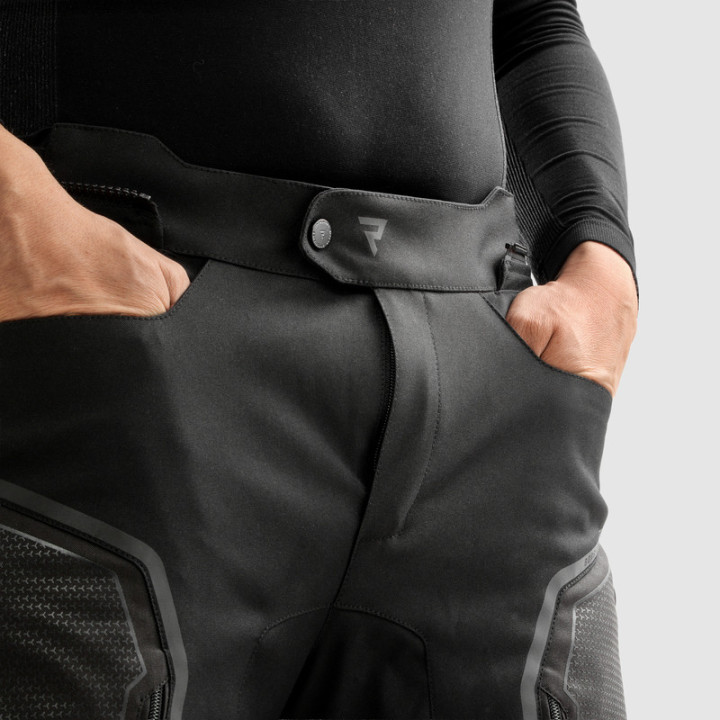 SPODNIE MOTOCYKLOWE TEKSTYLNE REBELHORN BORG 2 BLACK (KRÓTKA NOGAWKA)
