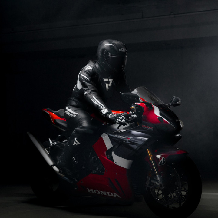 KURTKA MOTOCYKLOWA SKÓRZANA REBELHORN FIGHTER BLACK 46
