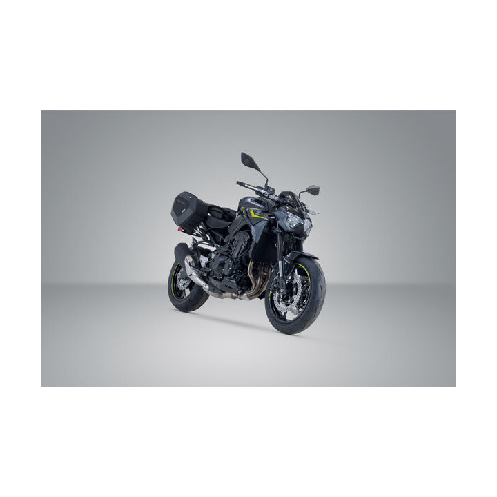 ZESTAW SAKW PRO BLAZE H I STELAŻY SW-MOTECH KAWASAKI Z900 (16-) BLACK