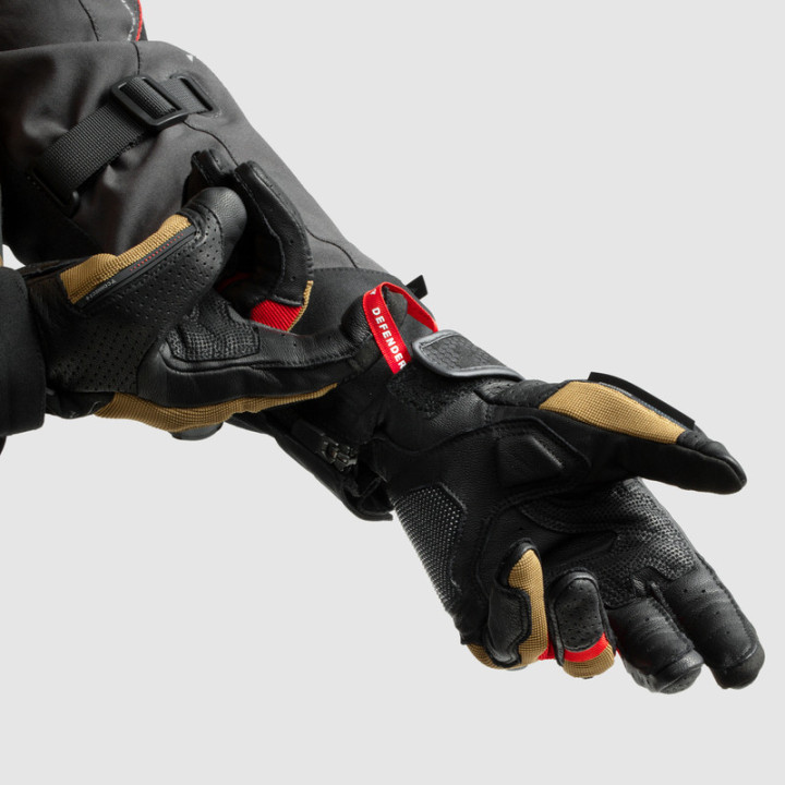 RĘKAWICE MOTOCYKLOWE REBELHORN DEFENDER DESERT BLACK RED
