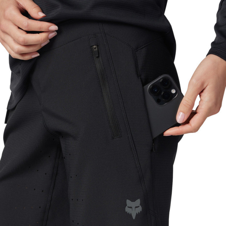 SPODENKI ROWEROWE DAMSKIE FOX DEFEND BLACK