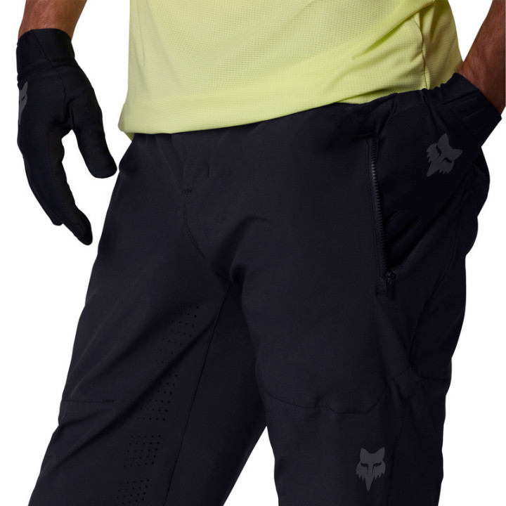 SPODENKI ROWEROWE FOX FLEXAIR BLACK