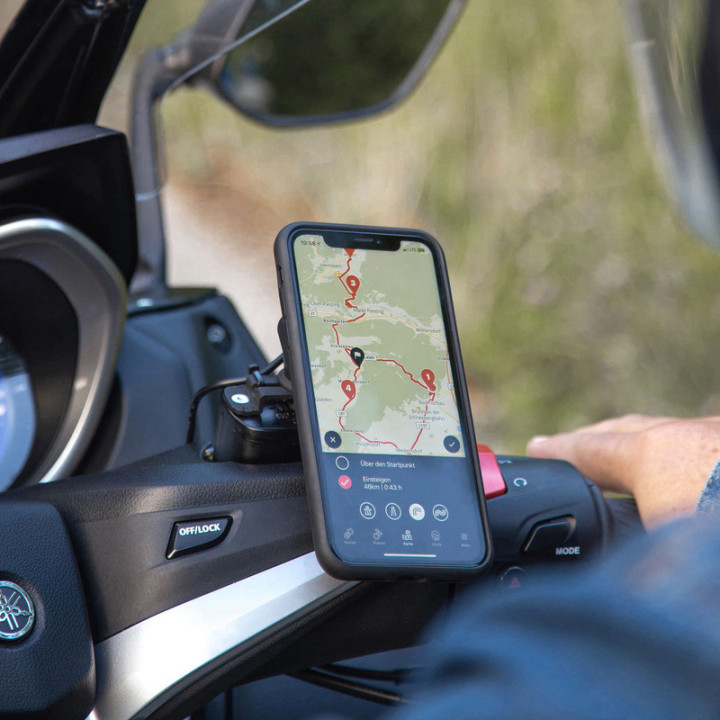 UCHWYT MOTOCYKLOWY NA TELEFON NA ZBIORNIK PŁYNU HAMULCOWEGO SP CONNECT SPC+ BLACK