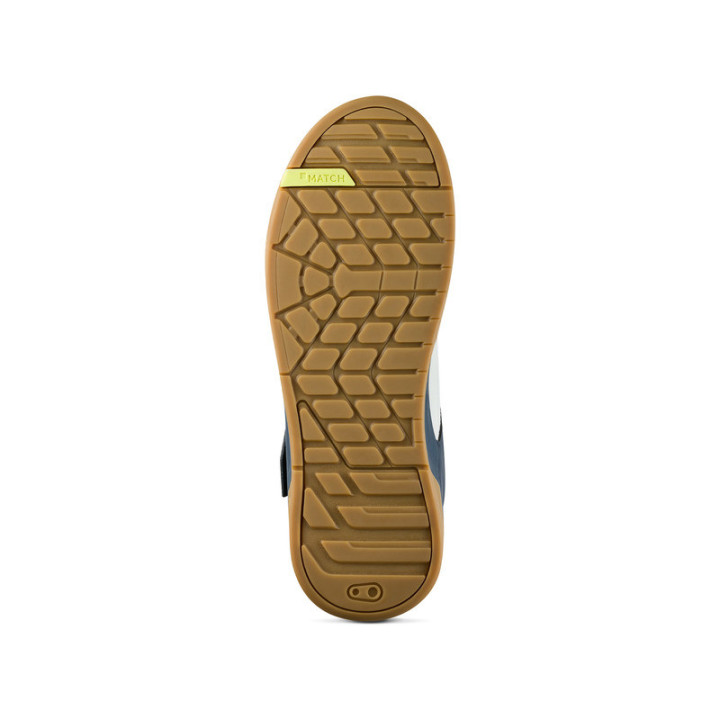 BUTY CRANKBROTHERS STAMP BOA NAVY GREY - GUM OUTSOLE