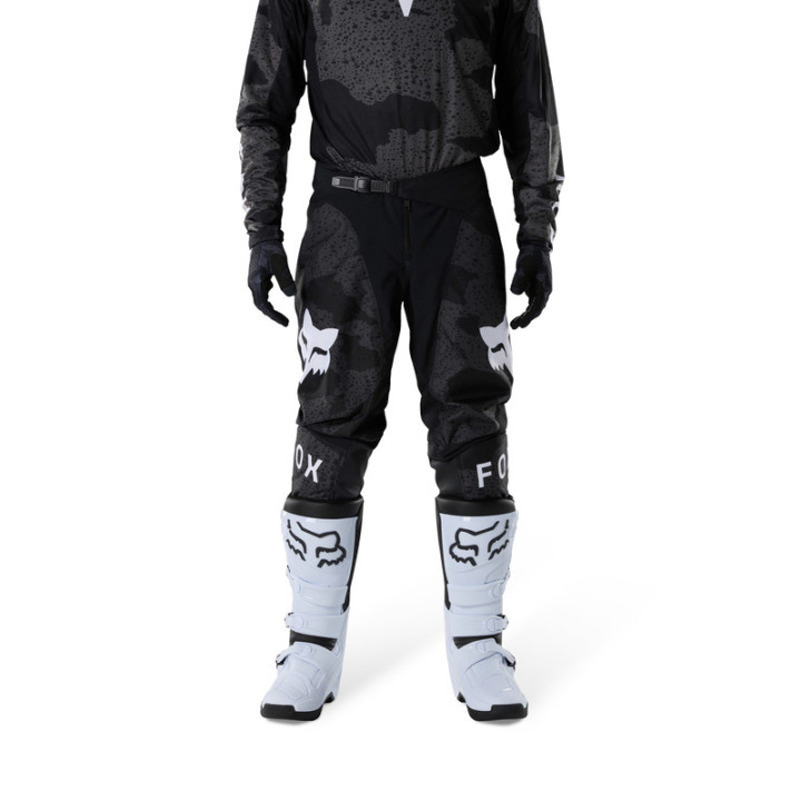 SPODNIE MOTOCYKLOWE FOX 180 BNKR BLACK CAMO