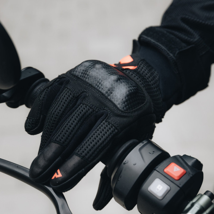 RĘKAWICE MOTOCYKLOWE REBELHORN GAP 3 BLACK FLUO RED XS