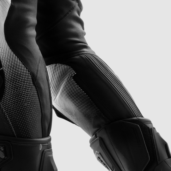 SPODNIE MOTOCYKLOWE SKÓRZANE REBELHORN INFERNO BLACK WHITE