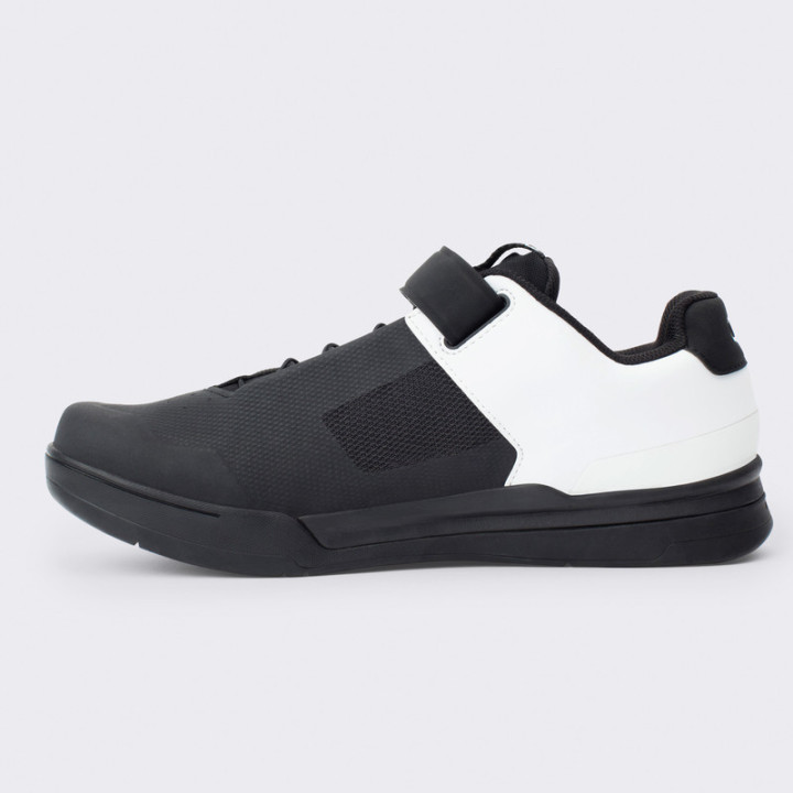 BUTY CRANKBROTHERS MALLET SPEEDLACE BLACK/WHITE - BLACK OUTSOLE